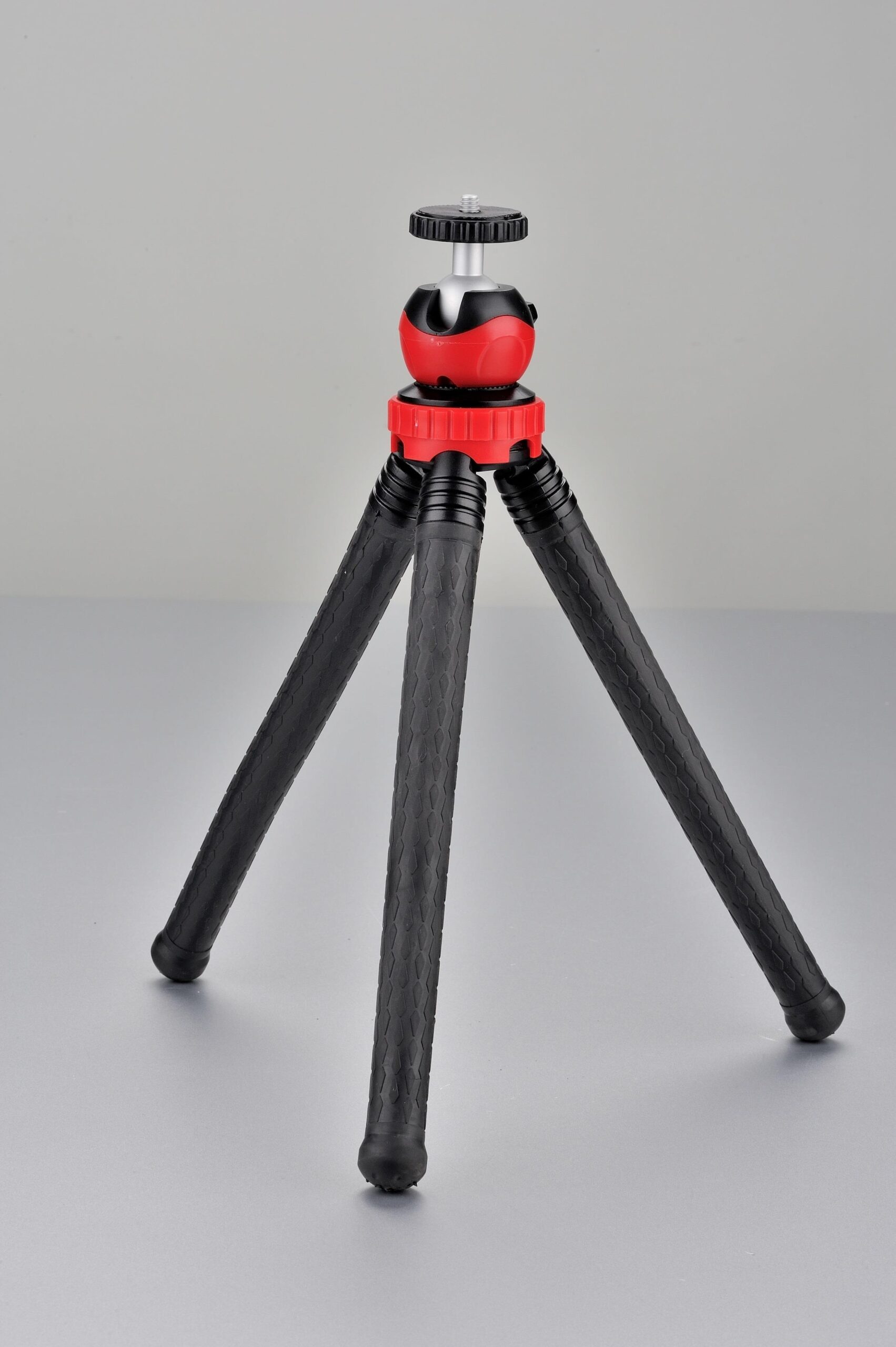 s-080-mini-tripod-14875.jpg